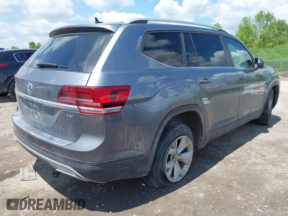 2018 Volkswagen Atlas SE с VIN 1V2CP2CA2JC593755, выставлен на аукционе IAAI как лот 42381332 с пробегом 62 664 миль миль и . История ставок и продаж доступна на DreamBid. Изображение 4.