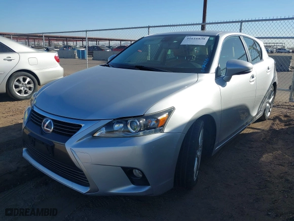 2015 Lexus CT 200h Hybrid with VIN JTHKD5BH9F2247526, listed as a IAAI auction lot 41616838 with 65,627 mi miles. Bid and sale history available at carsss.com. Image 17.