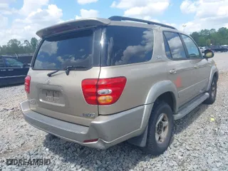 2002 Toyota Sequoia SR5 with VIN 5TDZT34A72S127976, listed as a IAAI auction lot 41929357 with 195,256 mi miles. Bid and sale history available at carsss.com. Image 4.