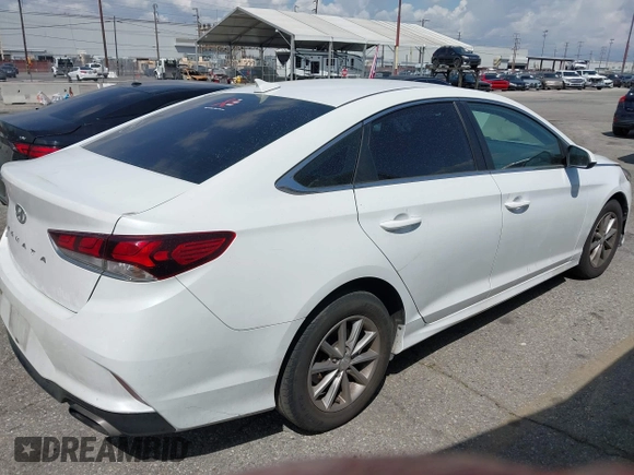 2019 Hyundai Sonata SE with VIN 5NPE24AF3KH756938, listed as a IAAI auction lot 41820296 with 76,064 mi miles and . Bid and sale history available at carsss.com. Image 4.
