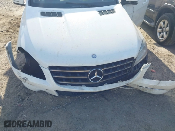 2014 Mercedes-Benz M 350 with VIN 4JGDA5HB9EA424811, listed as a IAAI auction lot 42079690 with 127,914 mi miles and . Bid and sale history available at DreamBid. Image 6.