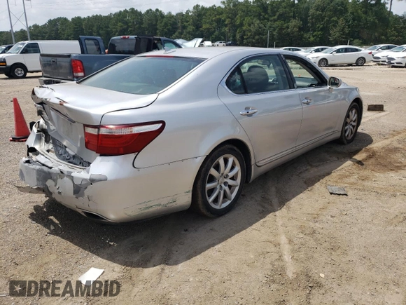 2007 Lexus LS 460 L with VIN JTHGL46F375001826, listed as a Copart auction lot 62425115 with 303,900 mi miles and Clean title. Bid and sale history available at DreamBid. Image 3.