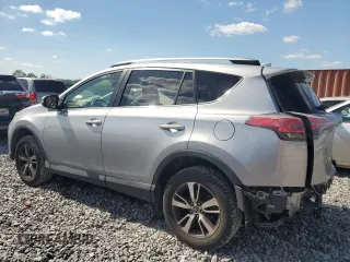 2018 Toyota RAV4 XLE with VIN JTMWFREV6JD112751, listed as a Copart auction lot 51729155 with 99,047 mi miles and Salvage Title. Bid and sale history available at carsss.com. Image 2.