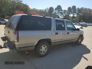 1999 GMC Suburban with VIN 3GKEC16R7XG542862, listed as a Copart auction lot 77568734 with 251,717 mi miles and Salvage Title. Bid and sale history available at carsss.com. Image 3.