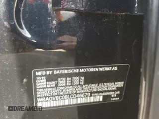 2020 BMW 8 Series M850i z VIN WBAGV8C08LCD46679, wystawiony jako Copart lot #56163785 z przebiegiem Nie podano mil oraz Czysty tytuł • Clean title. Historia ofert i sprzedaży dostępna na DreamBid. Obrazek 12.