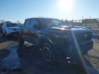 2024 Toyota Tacoma 4WD SR5 with VIN 3TMLB5JN9RM040490, listed as a IAAI auction lot 41480152 with 10,490 mi miles. Bid and sale history available at carsss.com. Image 1.