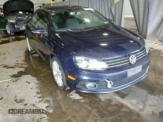 2012 Volkswagen Eos Komfort with VIN WVWBW7AH4CV005536, listed as a Copart auction lot 58958815 with 102,203 mi miles and Salvage title. Bid and sale history available at DreamBid. Image 13.