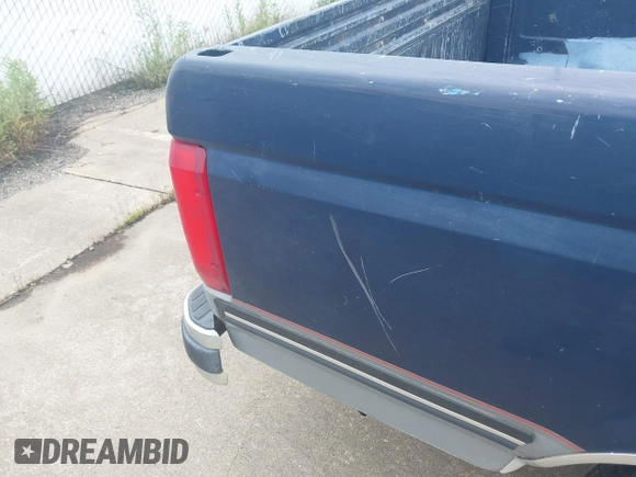 1991 Ford F-150 с VIN 1FTDF15N1MNA78421, выставлен на аукционе IAAI как лот 42426875 с пробегом 134 472 миль миль и . История ставок и продаж доступна на DreamBid. Изображение 6.