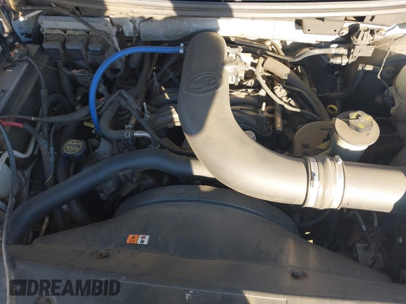 2006 Ford F-150 XLT with VIN 1FTPW12V86KC17174, listed as a IAAI auction lot 41362847 with 136,397 mi miles. Bid and sale history available at carsss.com. Image 10.