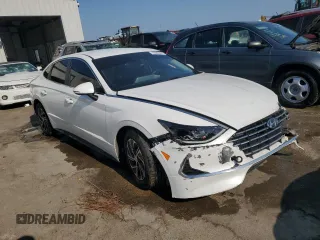 2022 Hyundai Sonata Hybrid Blue with VIN KMHL24JJ0NA048357, listed as a Copart auction lot 76069904 with 58,442 mi miles and Salvage Title. Bid and sale history available at carsss.com. Image 4.