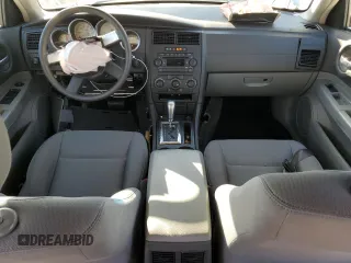 2005 Dodge Magnum SE with VIN 2D4FV48V75H649206, listed as a Copart auction lot 47035155 with 71,026 mi miles and Salvage Title. Bid and sale history available at carsss.com. Image 8.