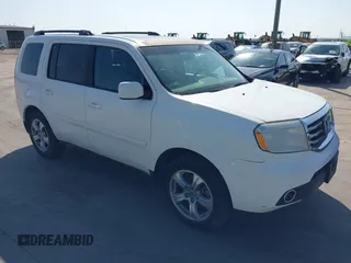2015 Honda Pilot EX-L with VIN 5FNYF4H56FB061663, listed as a IAAI auction lot 41873152 with 211,876 mi miles and . Bid and sale history available at carsss.com. Image 1.