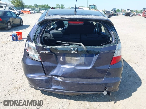 2010 Honda Fit Sport with VIN JHMGE8H42AC008766, listed as a IAAI auction lot 42579084 with Not provided miles and . Bid and sale history available at DreamBid. Image 15.