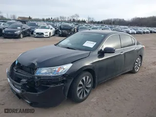 2015 Honda Accord Hybrid Touring with VIN 1HGCR6F73FA000959, listed as a IAAI auction lot 41532928 with 215,987 mi miles. Bid and sale history available at carsss.com. Image 17.