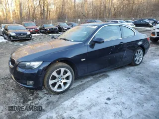 2008 BMW 3 Series 328xi z VIN WBAWC335X8PU83071, wystawiony jako Copart lot #88309935 z przebiegiem Nie podano mil oraz Szkoda całkowita • Salvage title. Historia ofert i sprzedaży dostępna na DreamBid. Obrazek 1.