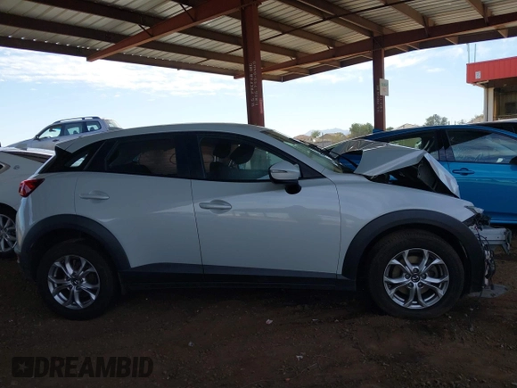 2019 Mazda CX-3 Sport with VIN JM1DKFB79K1400841, listed as a IAAI auction lot 41653084 with 77,210 mi miles. Bid and sale history available at carsss.com. Image 13.