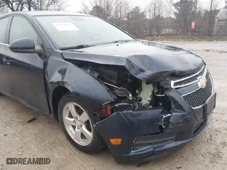 2011 Chevrolet Cruze LT w/2LT with VIN 1G1PG5S97B7160785, listed as a IAAI auction lot 41813953 with 137,282 mi miles. Bid and sale history available at carsss.com. Image 6.