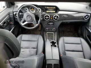 2015 Mercedes-Benz GLK 350 with VIN WDCGG8JB3FG408429, listed as a Copart auction lot 49486745 with 192,463 mi miles and Salvage Title. Bid and sale history available at DreamBid. Image 8.
