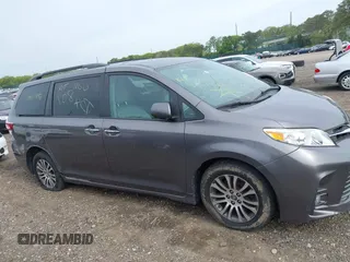 2019 Toyota Sienna XLE Auto Access Seat z VIN 5TDYZ3DC2KS976344, wystawiony jako IAAI lot #42250671 z przebiegiem Nie podano mil oraz . Historia ofert i sprzedaży dostępna na DreamBid. Obrazek 12.