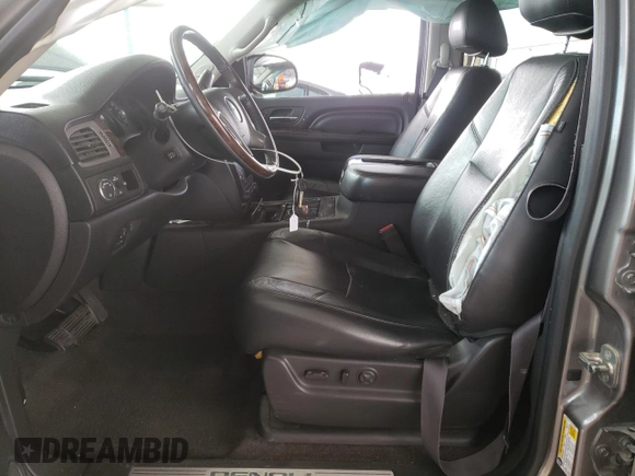 2012 GMC Yukon Denali with VIN 1GKS1EEFXCR236823, listed as a Copart auction lot 49830405 with 134,568 mi miles and Salvage Title. Bid and sale history available at carsss.com. Image 7.