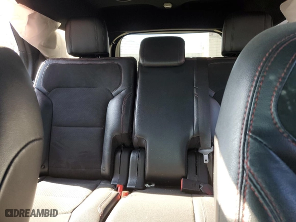 2019 Ford Explorer XLT with VIN 1FM5K7D81KGB39049, listed as a Copart auction lot 82164554 with 81,366 mi miles and Salvage Title. Bid and sale history available at carsss.com. Image 10.