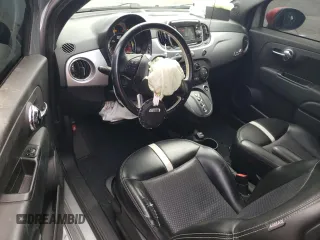 2018 FIAT 500e z VIN 3C3CFFGE2JT362534, wystawiony jako Copart lot #52815675 z przebiegiem 66 498 mil mil oraz Szkoda całkowita • Salvage title. Historia ofert i sprzedaży dostępna na DreamBid. Obrazek 8.