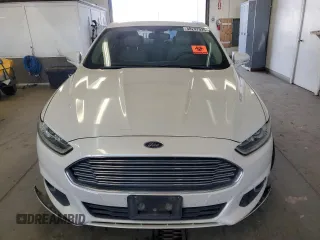 2014 Ford Fusion SE Hybrid with VIN 3FA6P0LU7ER349951, listed as a Copart auction lot 48247925 with 197,441 mi miles and Salvage Title. Bid and sale history available at DreamBid. Image 5.