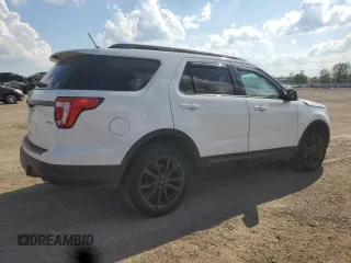 2018 Ford Explorer XLT с VIN 1FM5K8D81JGA62185, выставлен на аукционе Copart как лот 62509555 с пробегом 77 262 миль миль и Списание • Salvage title. История ставок и продаж доступна на DreamBid. Изображение 3.