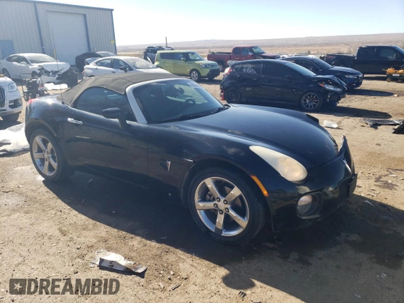 2009 Pontiac Solstice GXP z VIN 1G2MT35X19Y105245, wystawiony jako Copart lot #89054685 z przebiegiem 141 283 mil mil oraz Szkoda całkowita • Salvage title. Historia ofert i sprzedaży dostępna na DreamBid. Obrazek 4.