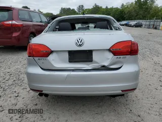 2013 Volkswagen Jetta SE z VIN 3VWDP7AJ2DM368936, wystawiony jako Copart lot #57335015 z przebiegiem Nie podano mil oraz Czysty tytuł • Clean title. Historia ofert i sprzedaży dostępna na DreamBid. Obrazek 6.