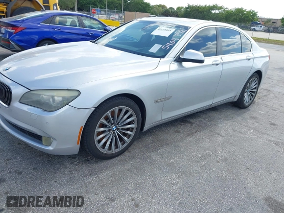 2011 BMW 7 Series 750i with VIN WBAKA8C55BCY36803, listed as a IAAI auction lot 42138401 with 85,464 mi miles. Bid and sale history available at carsss.com. Image 2.