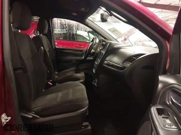 2018 Dodge Grand Caravan SE Plus with VIN 2C4RDGBG0JR200575, listed as a IAAI auction lot 41596033 with 137,523 mi miles and . Bid and sale history available at DreamBid. Image 5.