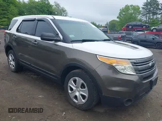 2013 Ford Police Interceptor Utility z VIN 1FM5K8AR6DGA26686, wystawiony jako IAAI lot #42258825 z przebiegiem 199 130 mil mil oraz . Historia ofert i sprzedaży dostępna na DreamBid. Obrazek 1.