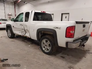 2012 Chevrolet Silverado 1500 LT with VIN 1GCRKSE73CZ336373, listed as a IAAI auction lot 41699061 with 193,651 mi miles. Bid and sale history available at carsss.com. Image 3.