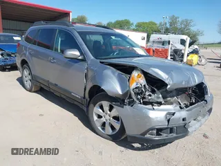 2010 Subaru Outback Limited z VIN 4S4BRCJC4A3372381, wystawiony jako IAAI lot #42276617 z przebiegiem 178 291 mil mil oraz . Historia ofert i sprzedaży dostępna na DreamBid. Obrazek 1.
