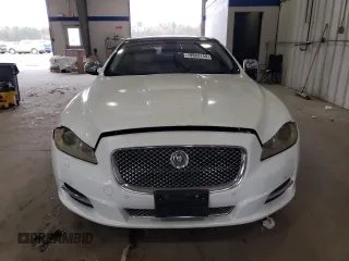 2013 Jaguar XJ with VIN SAJWA2GB3DLV41012, listed as a Copart auction lot 78903144 with 116,923 mi miles and Clean Title. Bid and sale history available at carsss.com. Image 5.