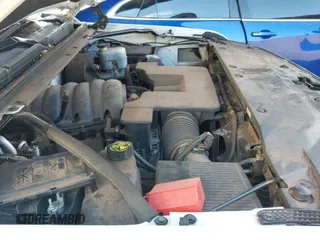 2018 Chevrolet Suburban Premier z VIN 1GNSKJKC2JR183843, wystawiony jako IAAI lot #42391298 z przebiegiem 159 283 mil mil oraz . Historia ofert i sprzedaży dostępna na DreamBid. Obrazek 19.