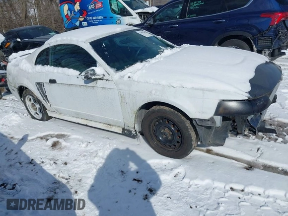 2004 Ford Mustang Standard with VIN 1FAFP40404F104660, listed as a IAAI auction lot 41602400 with 165,992 mi miles. Bid and sale history available at carsss.com. Image 1.