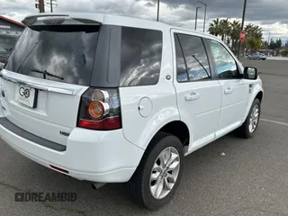 2013 Land Rover LR2 z VIN SALFR2BG3DH373085, wystawiony jako Copart lot #48423905 z przebiegiem 102 445 mil mil oraz Czysty tytuł • Clean title. Historia ofert i sprzedaży dostępna na DreamBid. Obrazek 4.