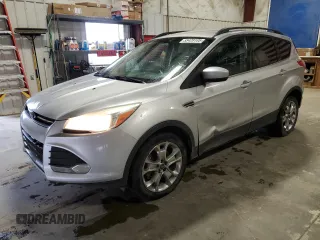 2014 Ford Escape SE z VIN 1FMCU9GX0EUA87483, wystawiony jako Copart lot #55429105 z przebiegiem 211 443 mil mil oraz Czysty tytuł • Clean title. Historia ofert i sprzedaży dostępna na DreamBid. Obrazek 1.
