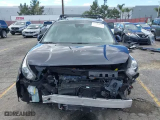 2019 Kia Niro EV EX Premium with VIN KNDCE3LG9K5015420, listed as a IAAI auction lot 41699570 with 37,619 mi miles. Bid and sale history available at carsss.com. Image 6.
