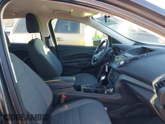 2017 Ford Escape S с VIN 1FMCU0F78HUA76118, выставлен на аукционе IAAI как лот 41592793 с пробегом 69 634 миль миль и . История ставок и продаж доступна на DreamBid. Изображение 5.