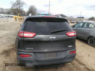 2016 Jeep Cherokee Latitude with VIN 1C4PJMCS5GW206129, listed as a IAAI auction lot 41867870 with 109,092 mi miles and . Bid and sale history available at DreamBid. Image 16.