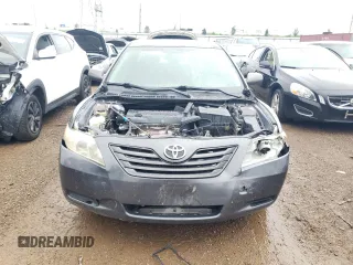 2008 Toyota Camry LE z VIN 4T4BE46K58R034841, wystawiony jako Copart lot #42176215 z przebiegiem Nie podano mil oraz Nie do naprawy • Non repairable. Historia ofert i sprzedaży dostępna na DreamBid. Obrazek 5.