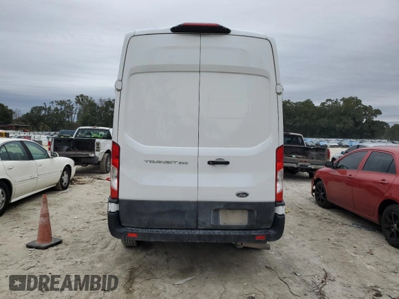 2023 Ford Transit Cargo z VIN 1FTBR1X83PKB01645, wystawiony jako Copart lot #88056705 z przebiegiem 52 948 mil mil oraz Czysty tytuł • Clean title. Historia ofert i sprzedaży dostępna na DreamBid. Obrazek 6.