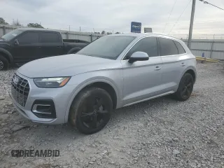 2022 Audi Q5 Premium Plus z VIN WA1BBAFY1N2131644, wystawiony jako Copart lot #88873825 z przebiegiem 30 015 mil mil oraz Szkoda całkowita • Salvage title. Historia ofert i sprzedaży dostępna na DreamBid. Obrazek 1.