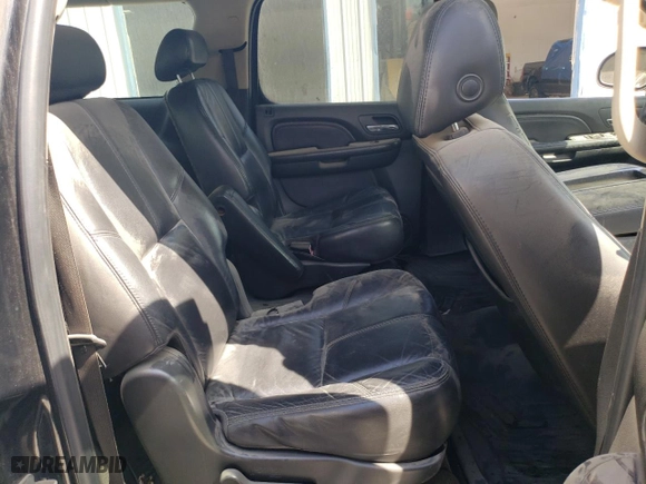 2007 GMC Yukon XL Denali with VIN 1GKFK66857J336272, listed as a Copart auction lot 71039964 with 207,473 mi miles and Salvage Title. Bid and sale history available at carsss.com. Image 11.