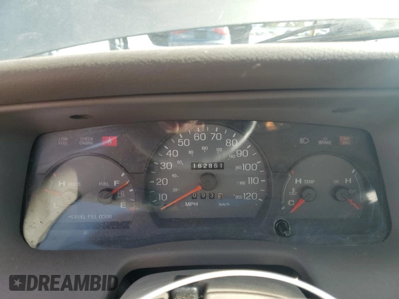 2002 Mercury Grand Marquis LS Premium with VIN 2MEFM75W42X656516, listed as a Copart auction lot 46897365 with 162,861 mi miles and Salvage Title. Bid and sale history available at DreamBid. Image 9.
