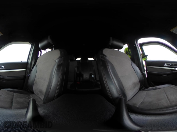 2017 Ford Explorer XLT с VIN 1FM5K7D86HGB39279, выставлен на аукционе IAAI как лот 42145739 с пробегом 155 098 миль миль и . История ставок и продаж доступна на DreamBid. Изображение 19.