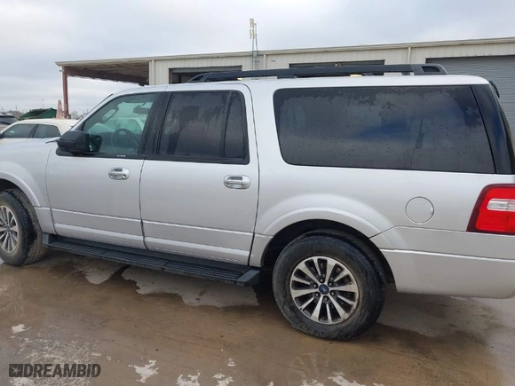 2017 Ford Expedition EL XLT with VIN 1FMJK1HT1HEA01641, listed as a IAAI auction lot 41693113 with 372,266 mi miles. Bid and sale history available at carsss.com. Image 14.